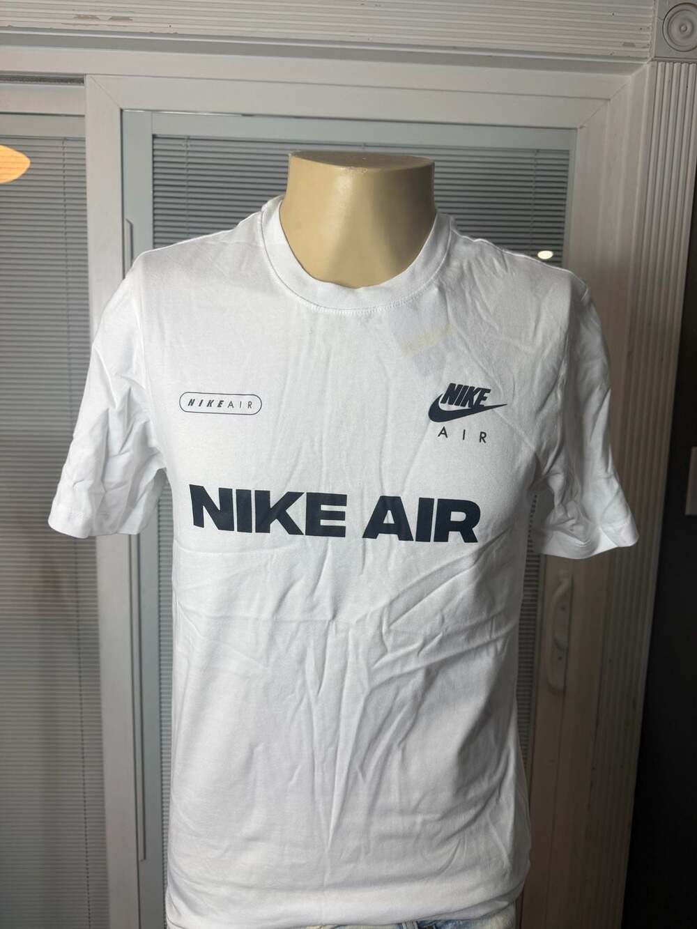 NWT Men’s Nike Tee